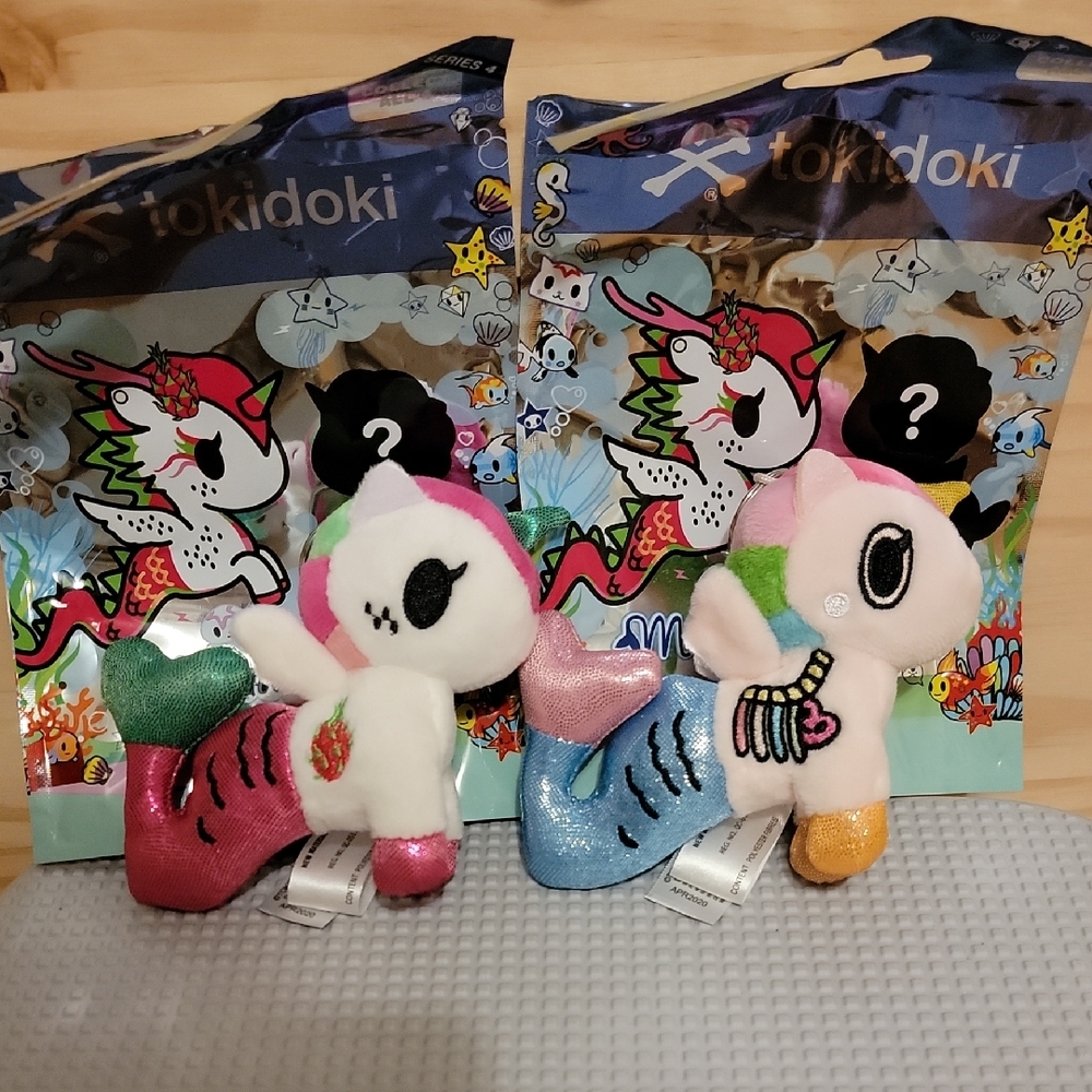 Tokidoki Mermicorno Pendant Plush Duo - Pitaya And Luminosa